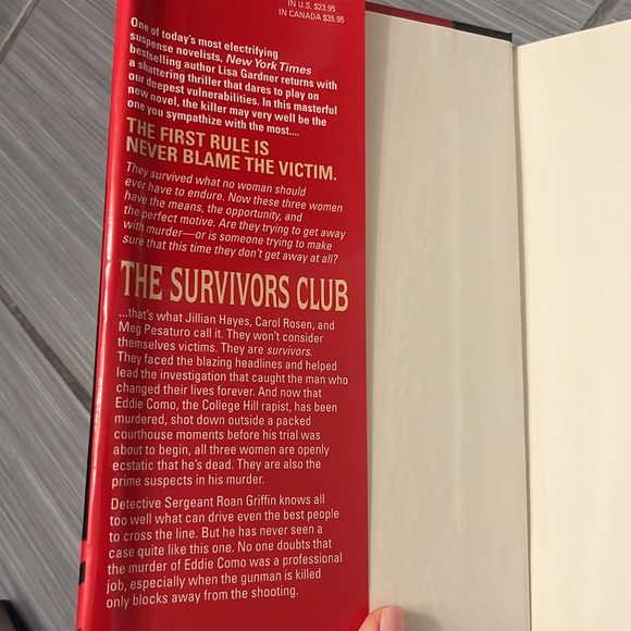 Bundle four fiction books by lisa Gardner and lisa Scottline - Picture 6 of 6